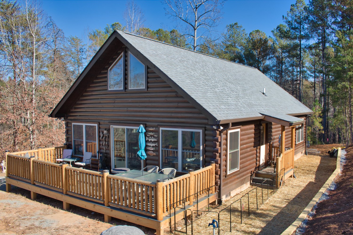 Cabin on 5.50 acres in Rutherfordton, NC