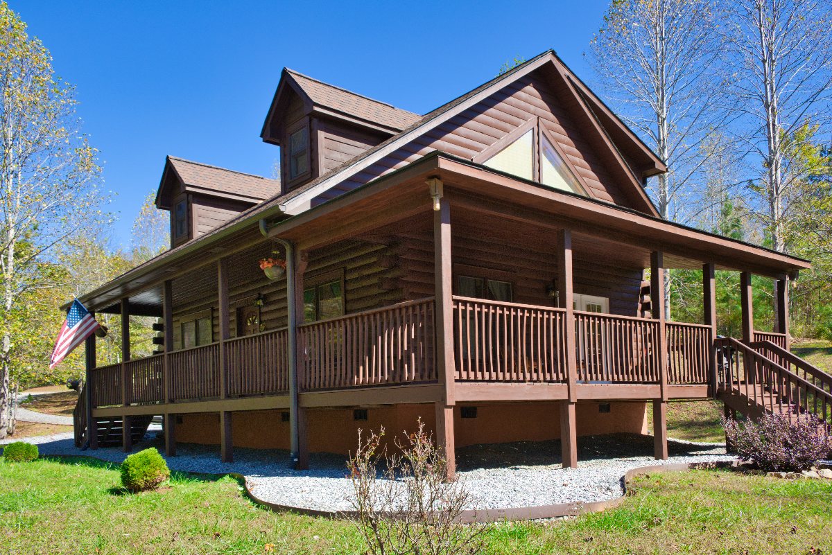 Log cabin in Union Mills, NC