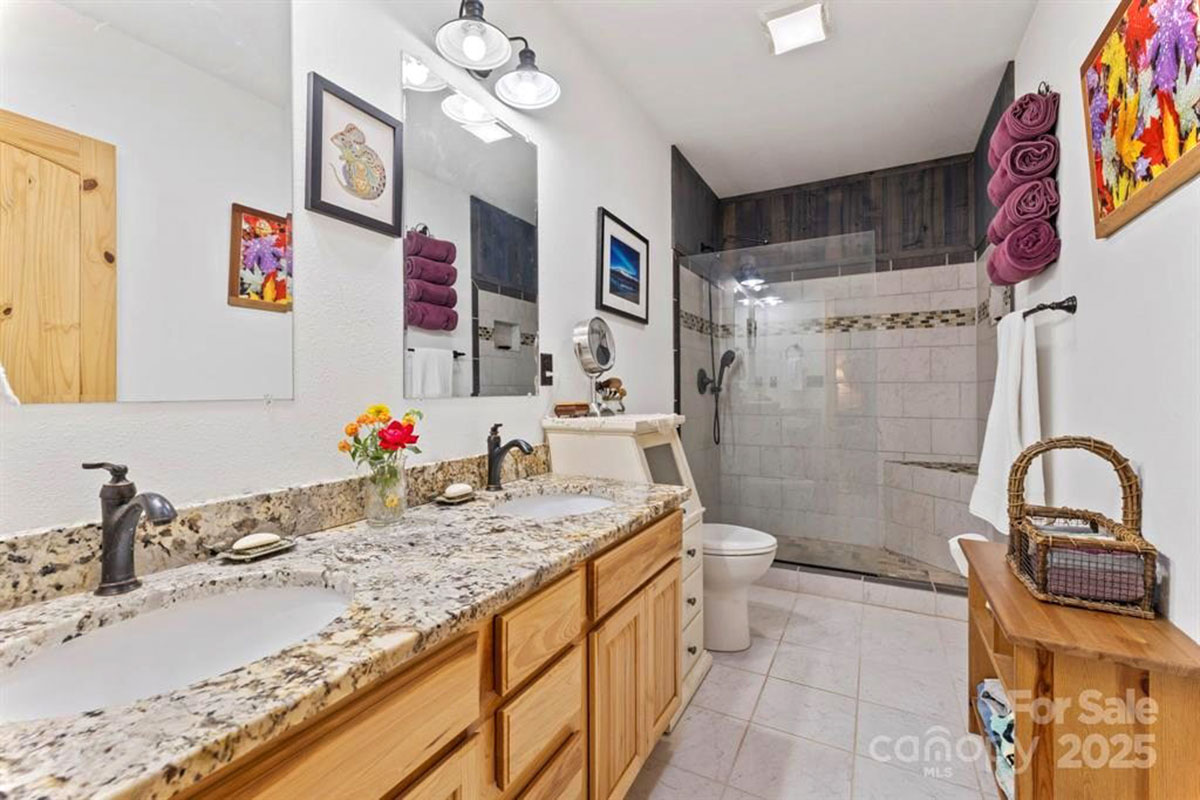 MLS # 4312668 | 8.00 acres | Cabin w/barn and fencing in gated Hearthstone Ridge